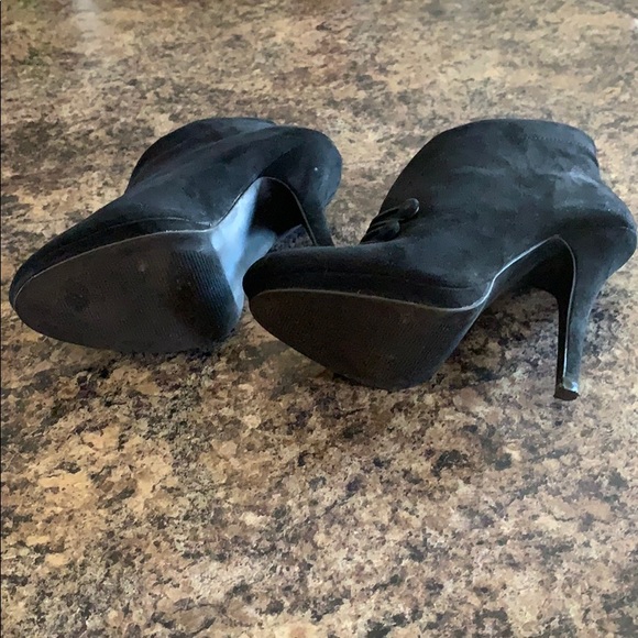 Being donated next week. 

Very cute APT. 9 black booties - Picture 4 of 4